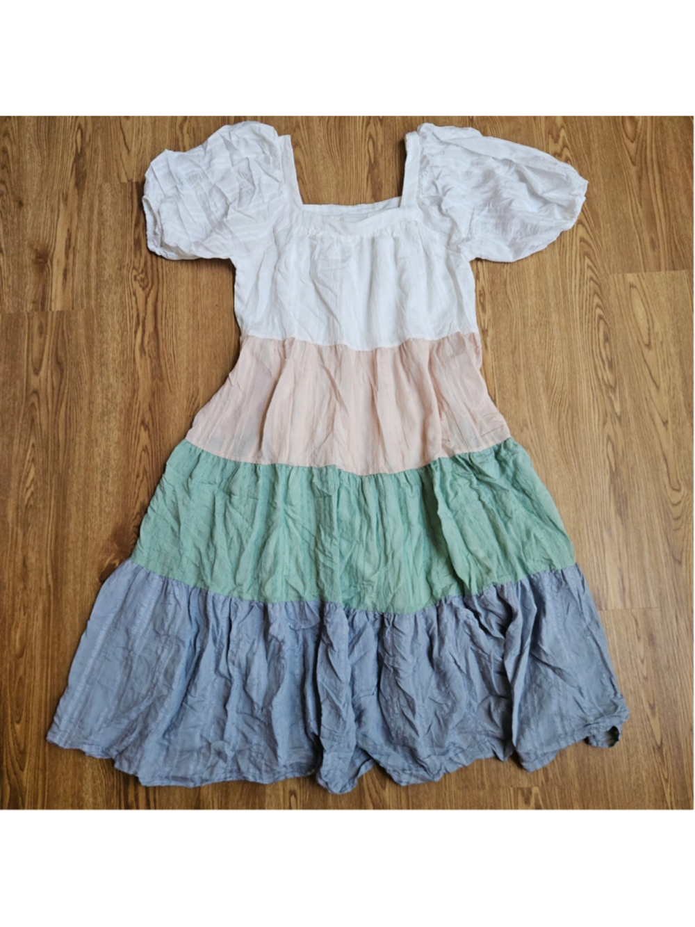 Aura Colorblock Puff Sleeve Tiered Midi Dress Square Neckline Flowy Medium